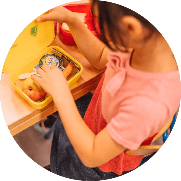 oekoland-verantwortung-engagement-soziales-engagement-brotbox-600x600px